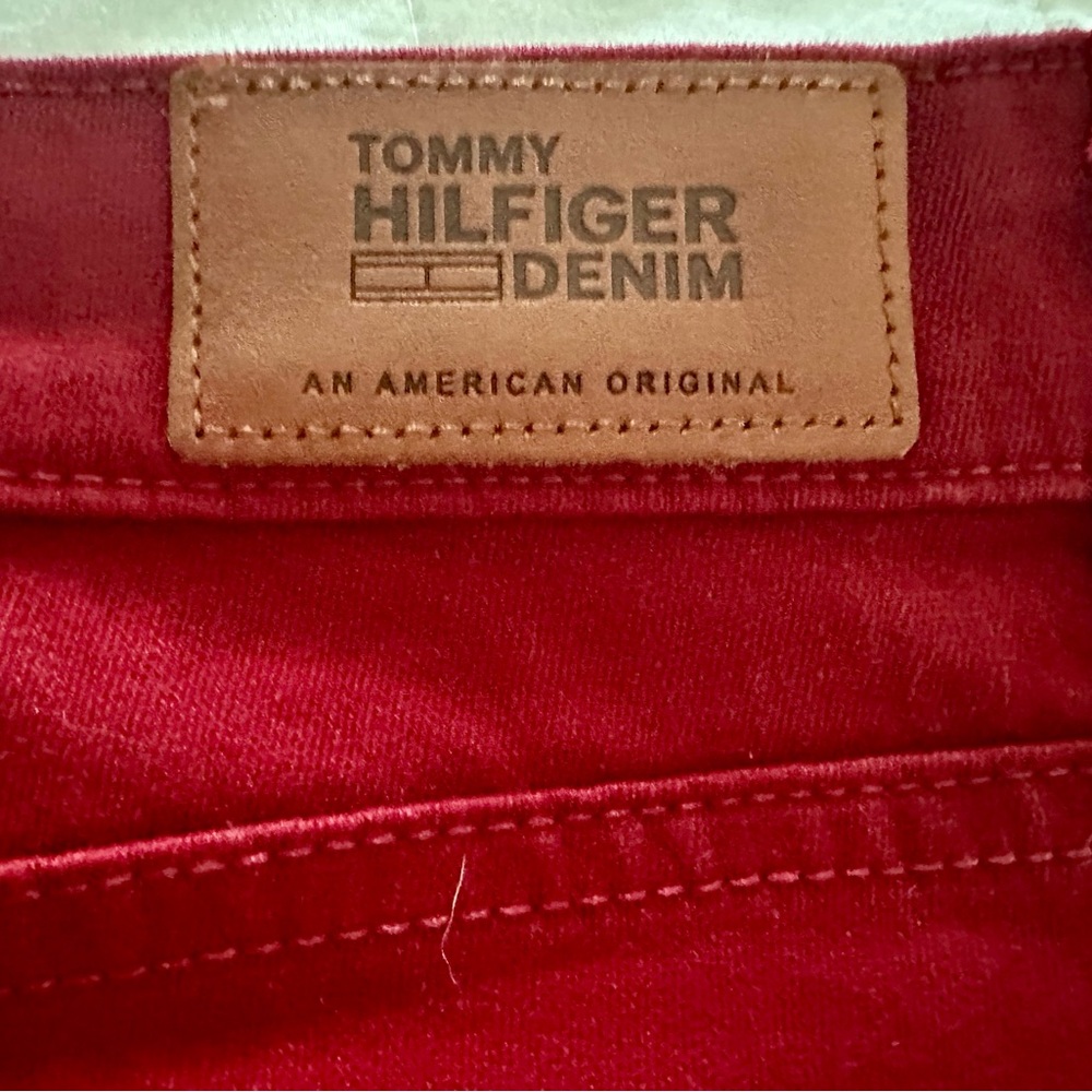 Tommy Hilfiger Women’s Burgundy Tribeca Skinny Cropped Fit Jeans New with Tags! - Picture 7 of 9